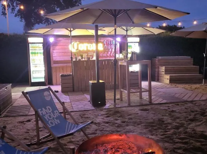 Swiss Army Night / Militaerbunker Hotel a capsule